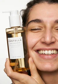 SKIN1004 Madagascar Centella Light Cleansing Oil 200ml